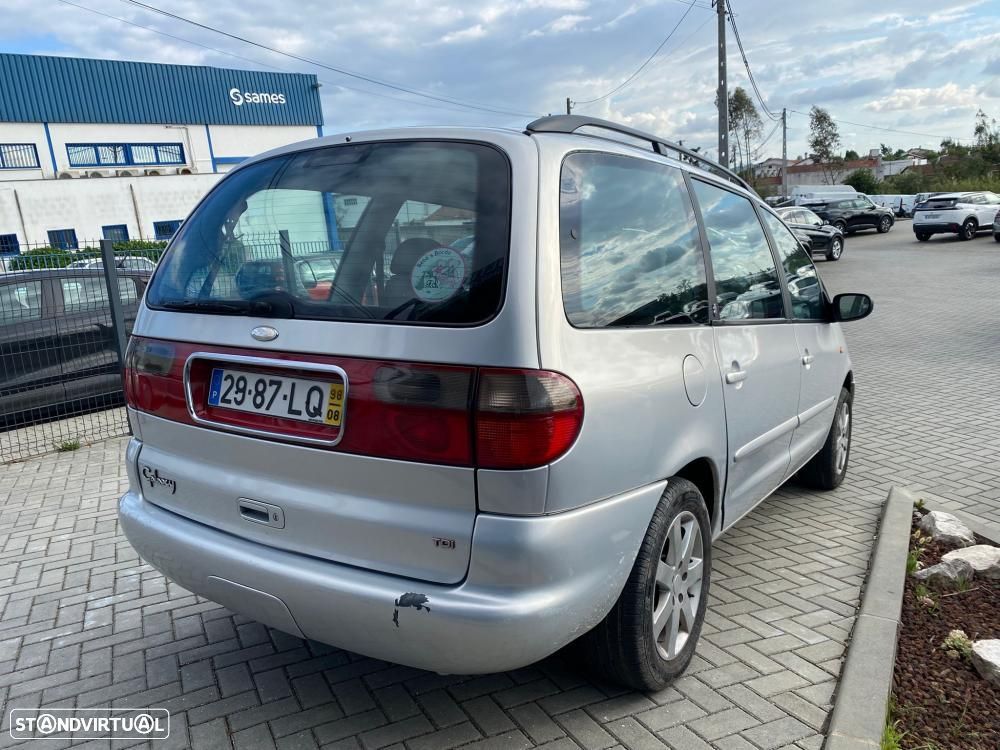 Ford Galaxy 1.9 TDi GLX - 3
