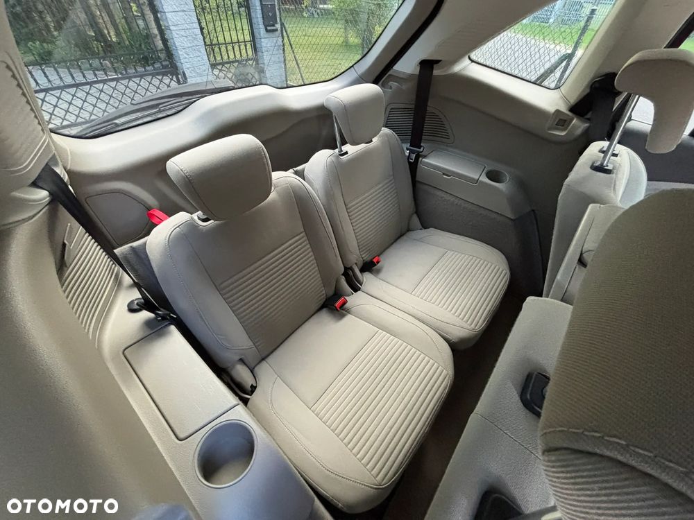 Ford Grand C-MAX Gr 1.5 TDCi Titanium - 14