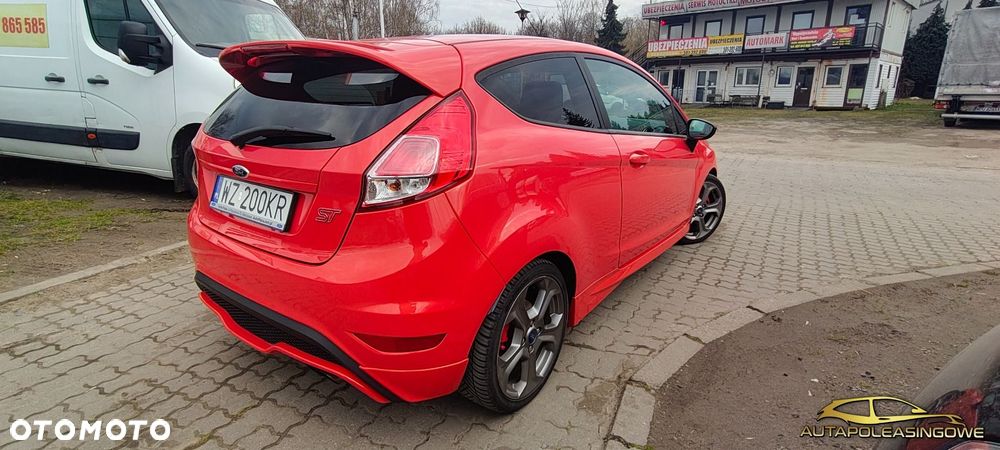 Ford Fiesta - 4