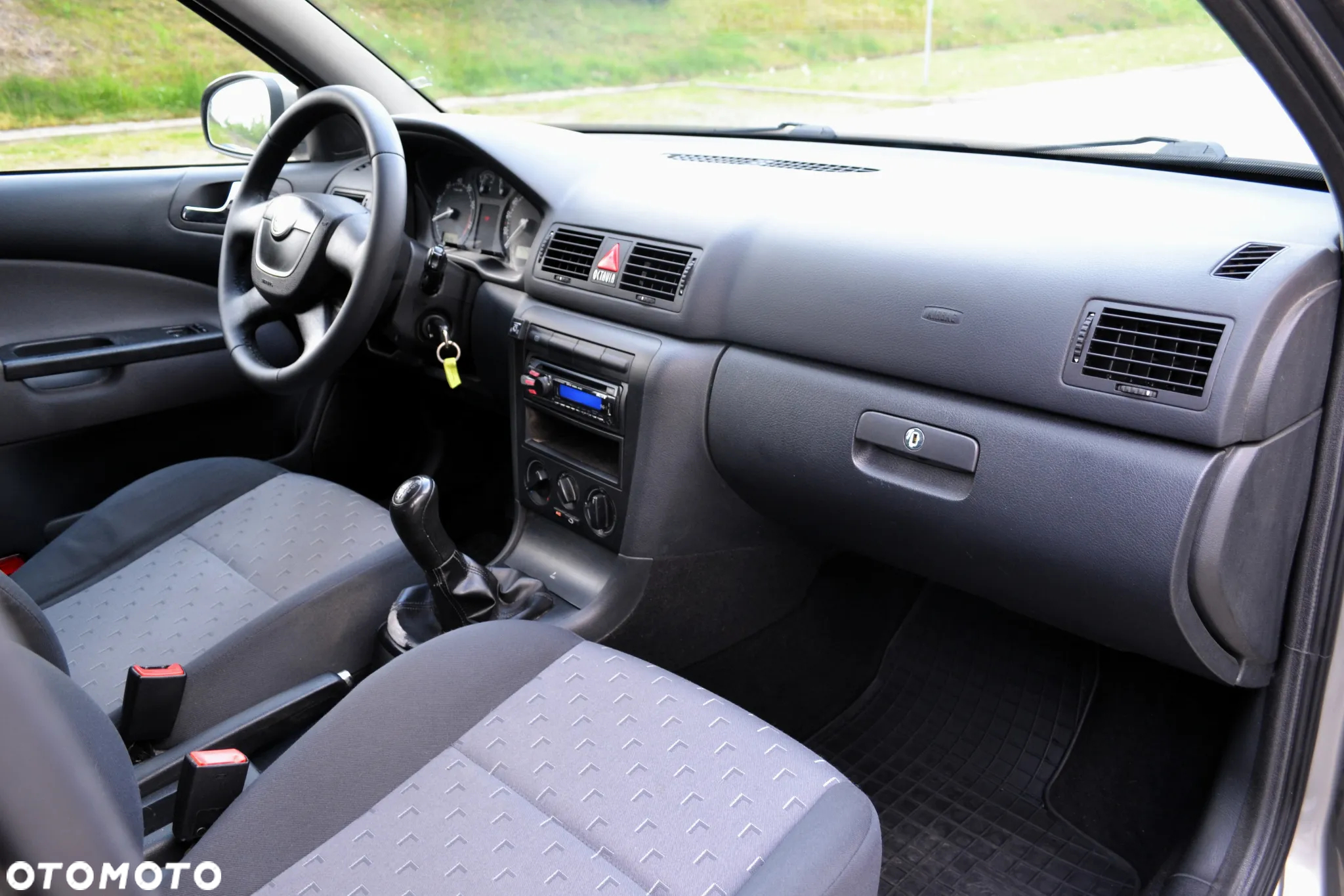 Skoda Octavia 1.6 Tour Plus Ice - 10