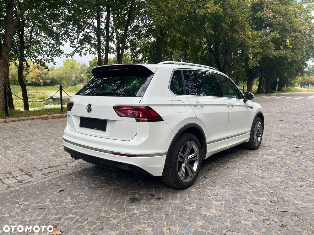 Volkswagen Tiguan 2.0 TDI SCR DSG R-Line - 9