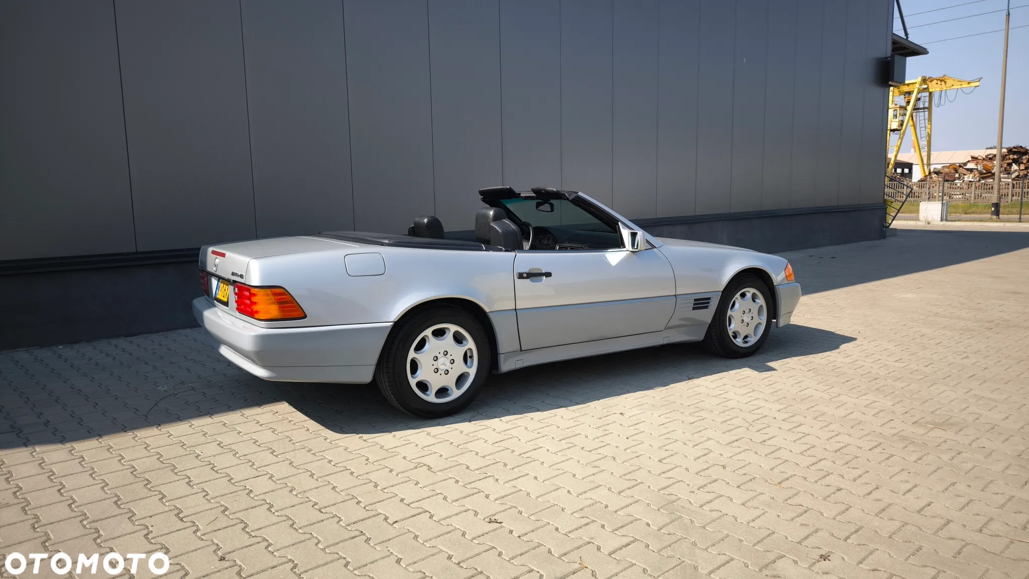 Mercedes-Benz SL 500 - 16