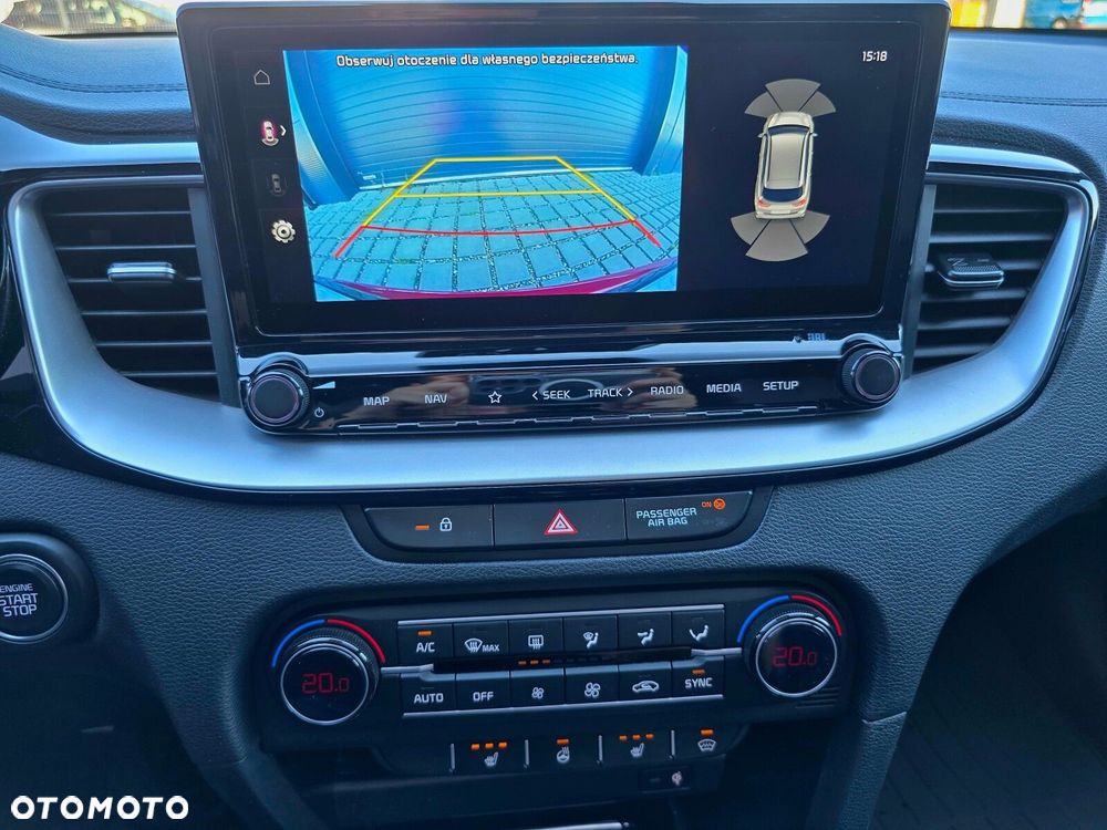 Kia ProCeed 1.6 T-GDI GT DCT - 17