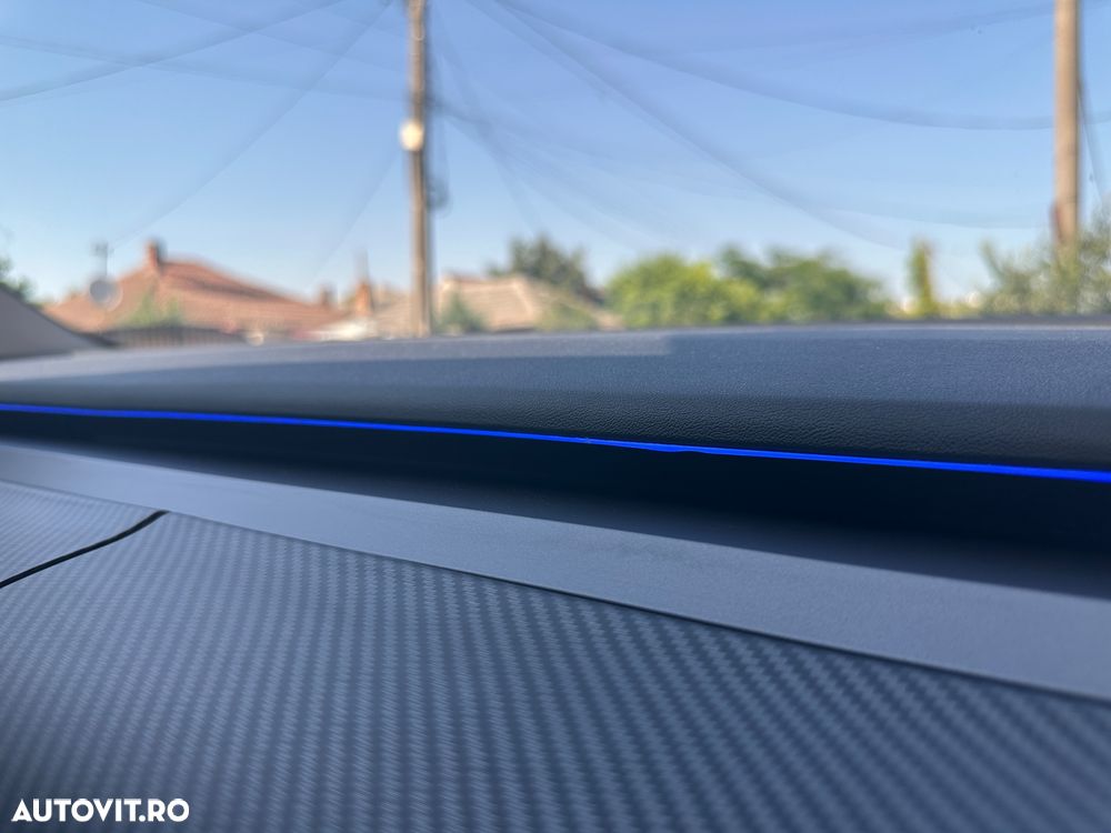 Tesla Model 3 - 37