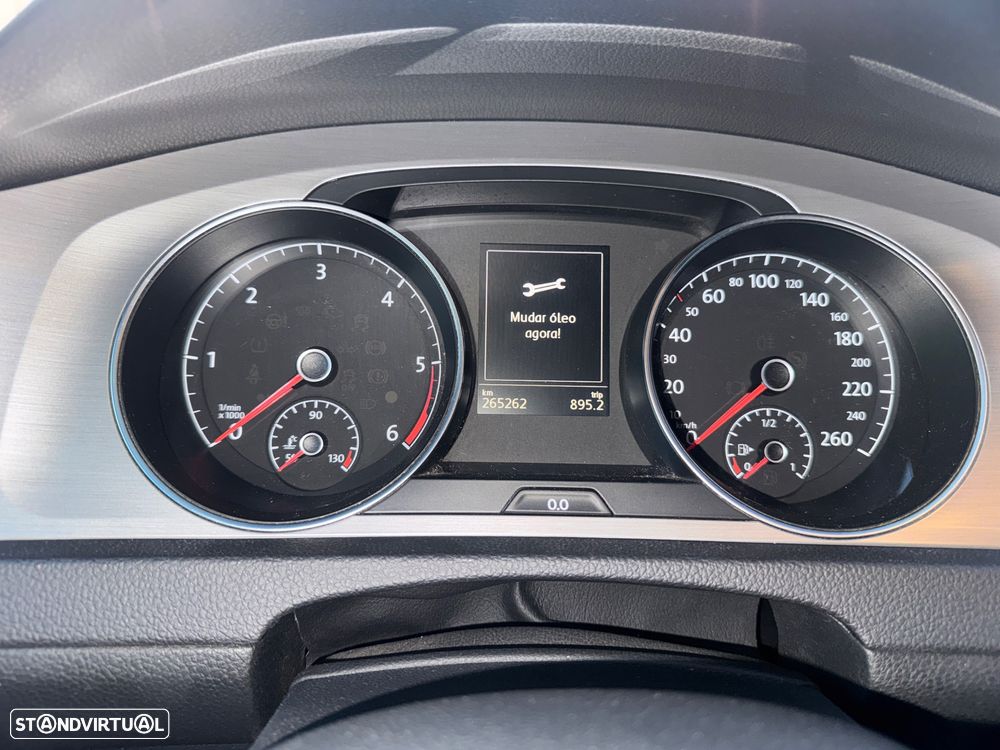 VW Golf Variant 1.6 TDi BlueMotion Confortline - 11