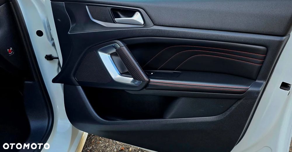 Peugeot 308 BlueHDi FAP 120 Stop&Start GT-Line Edition - 21