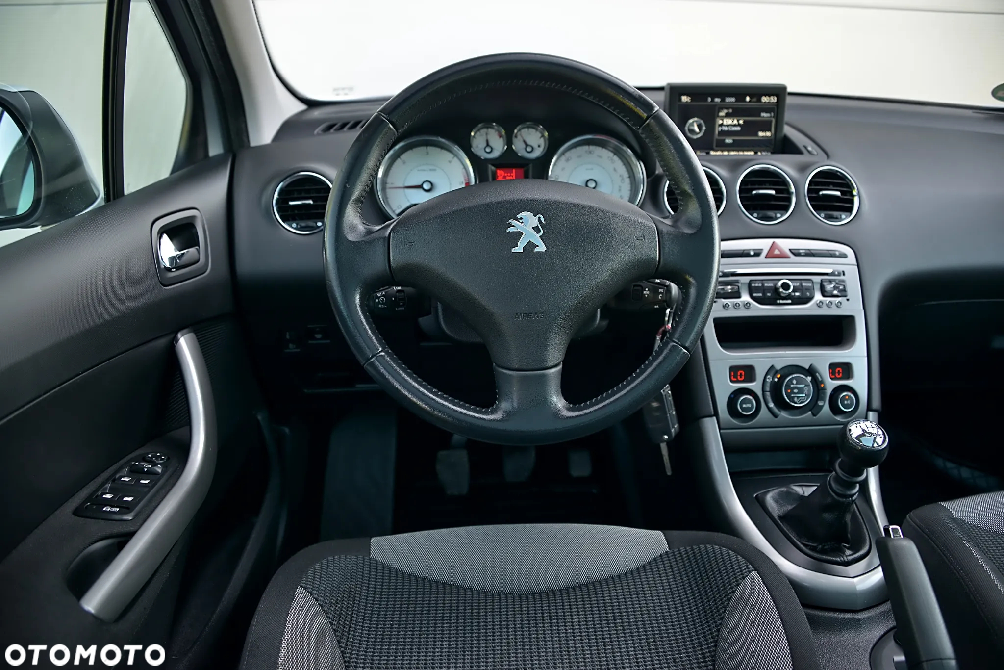 Peugeot 308 SW HDi FAP 110 Premium - 35