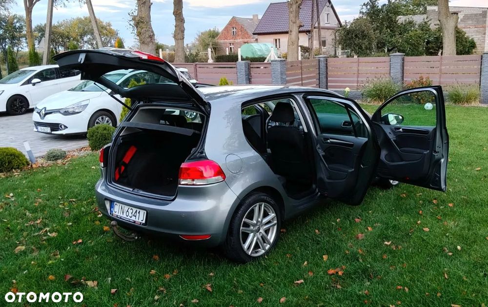 Volkswagen Golf 1.6 Comfortline - 18