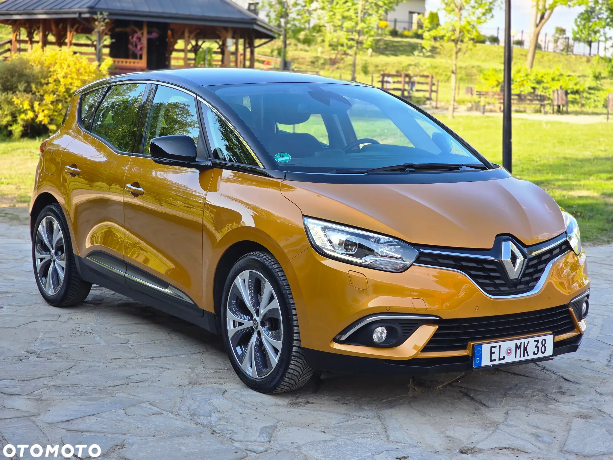 Renault Scenic 1.5 dCi Energy Limited EDC EU6 - 12