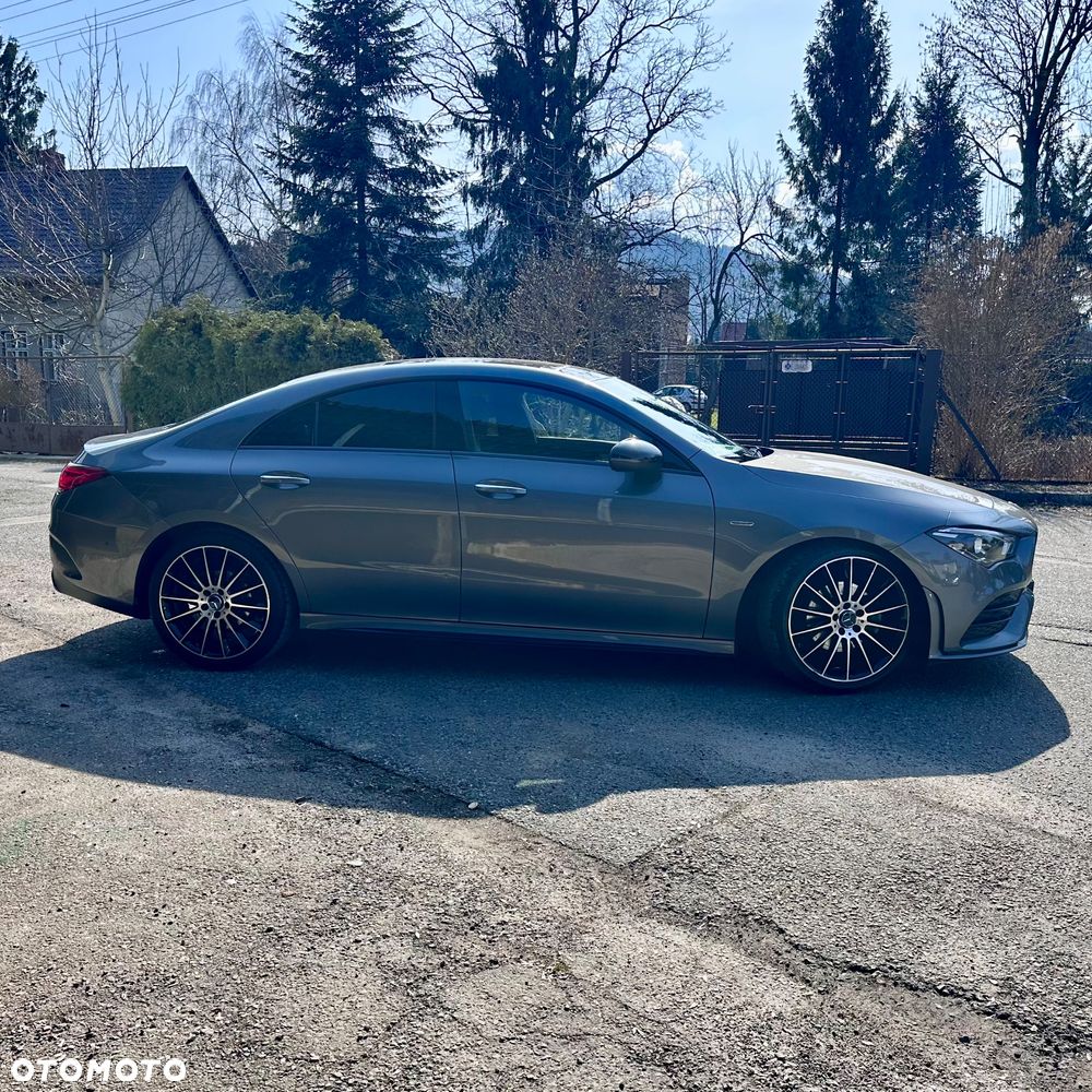 Mercedes-Benz CLA 180 7G-DCT Edition AMG Line - 3