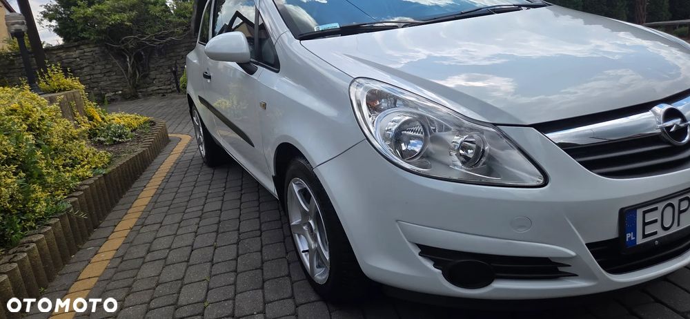 Opel Corsa 1.2 16V Enjoy - 12