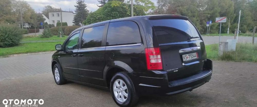 Chrysler Grand Voyager - 12