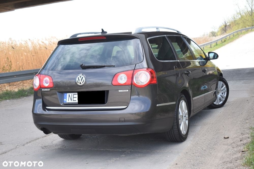 Volkswagen Passat - 4