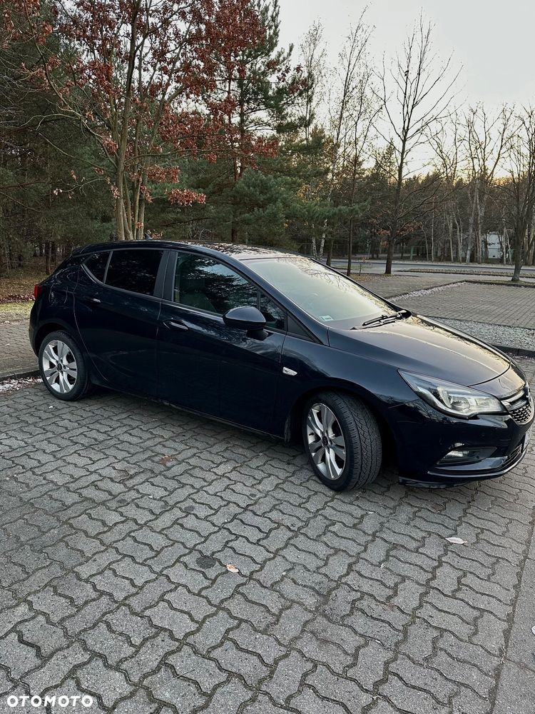 Opel Astra - 2