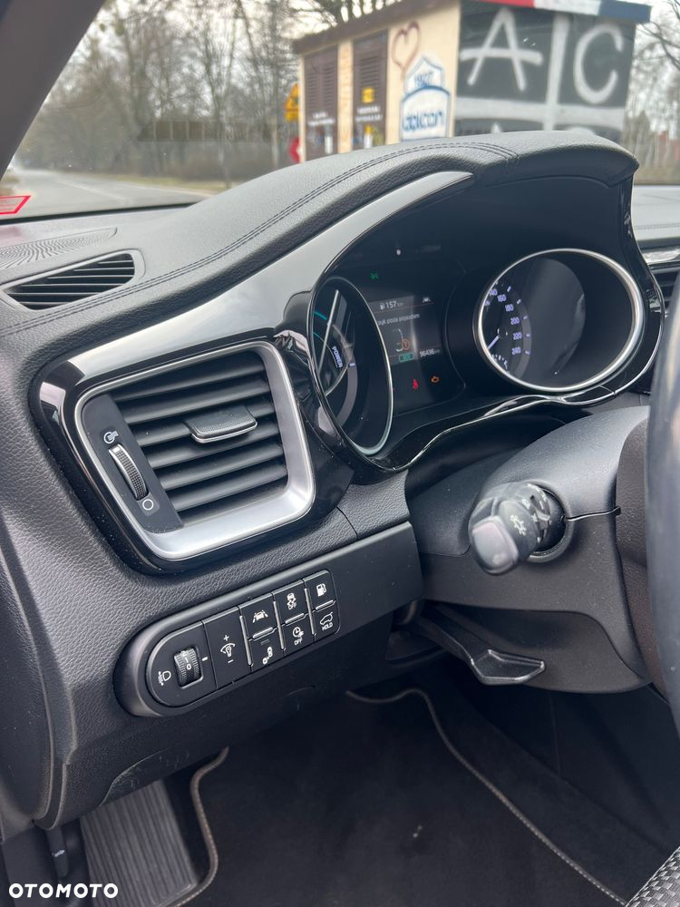Kia Ceed - 14
