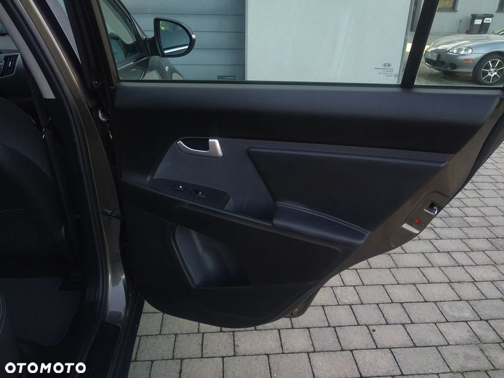 Kia Sportage 2.0 CRDI 184 AWD Platinum Edition - 14