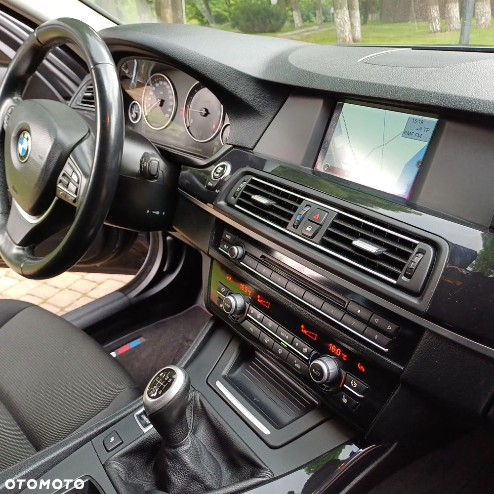 BMW Seria 5 - 13