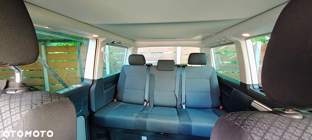 Volkswagen California - 11