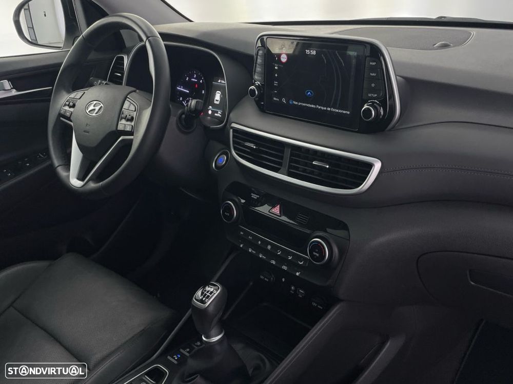 Hyundai Tucson 1.6 CRDi Premium - 24