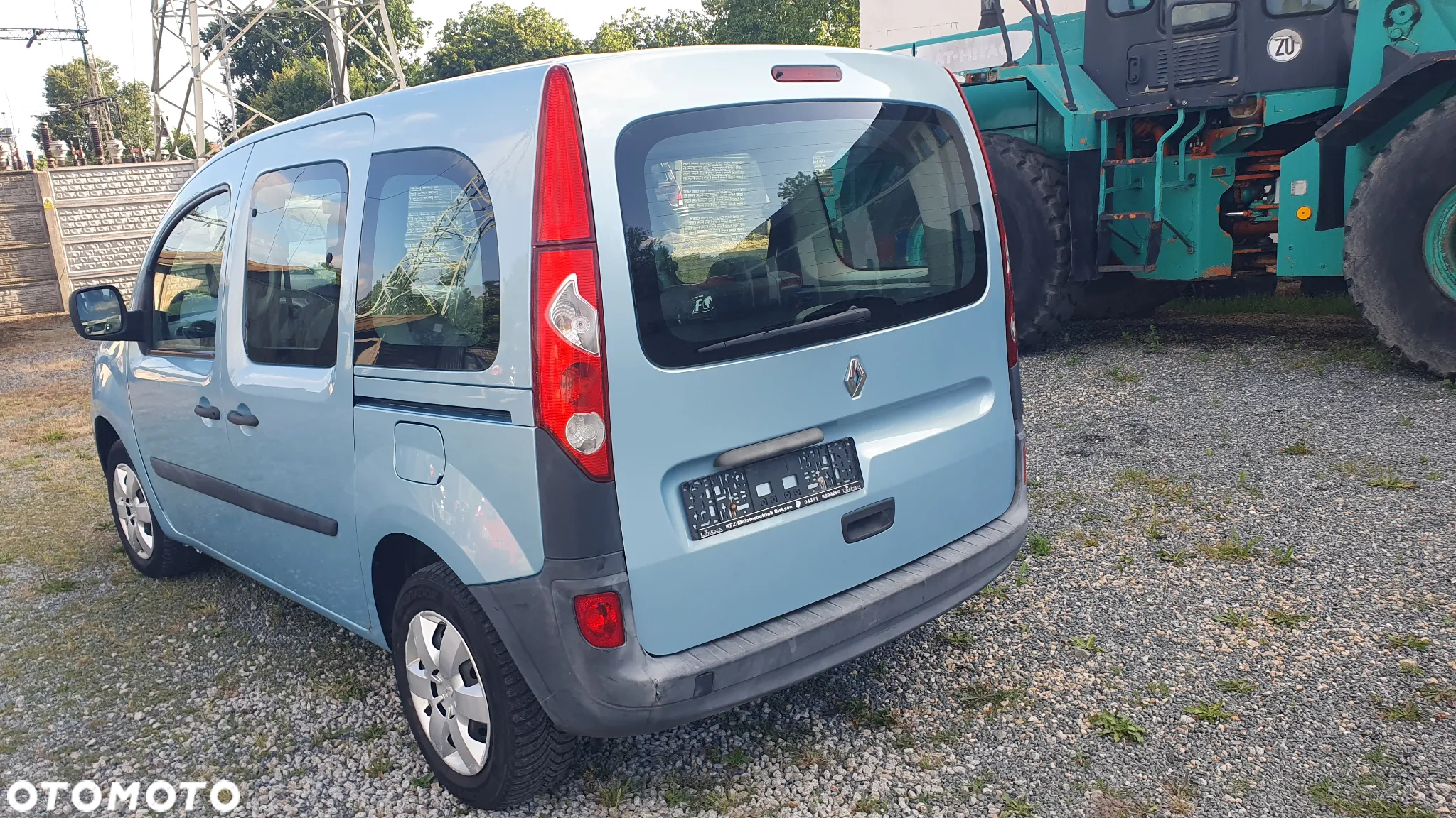 Renault Kangoo 1.6 8V Happy Family - 8