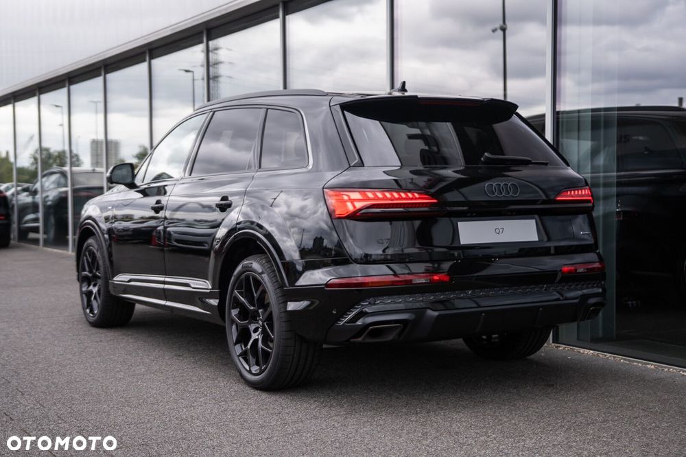 Audi Q7 - 4