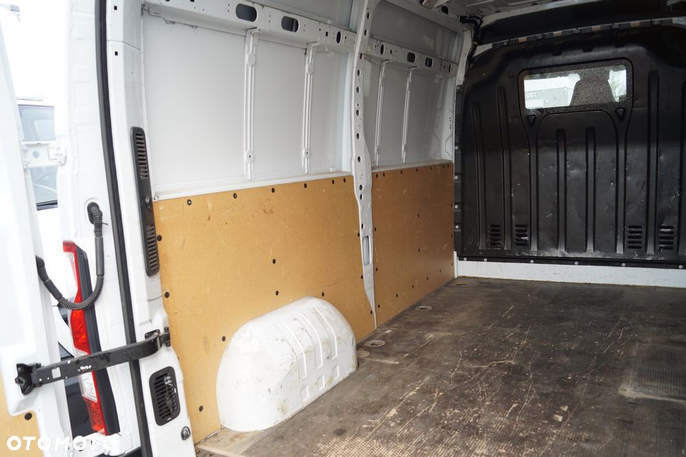 Renault Master - 16
