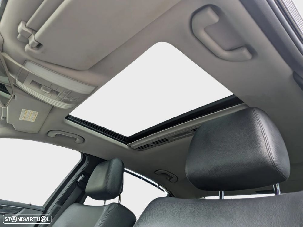 Mercedes-Benz E 250 CDI Avantgarde BE Auto. - 15
