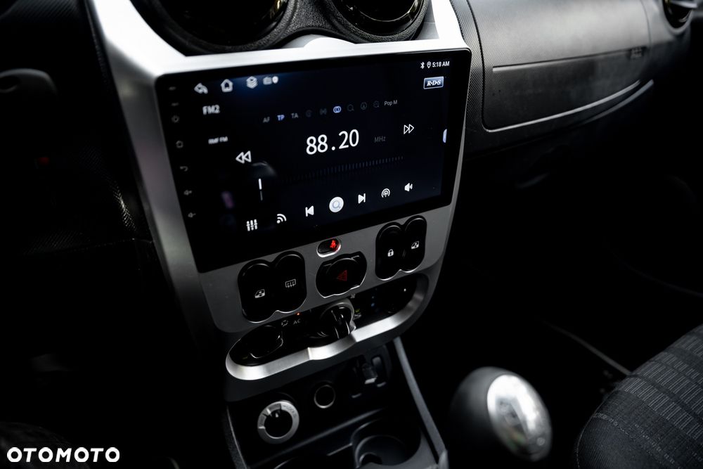 Dacia Duster 1.6 16V 4x4 - 29
