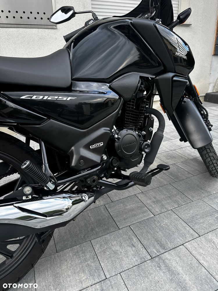 Honda CBF - 3