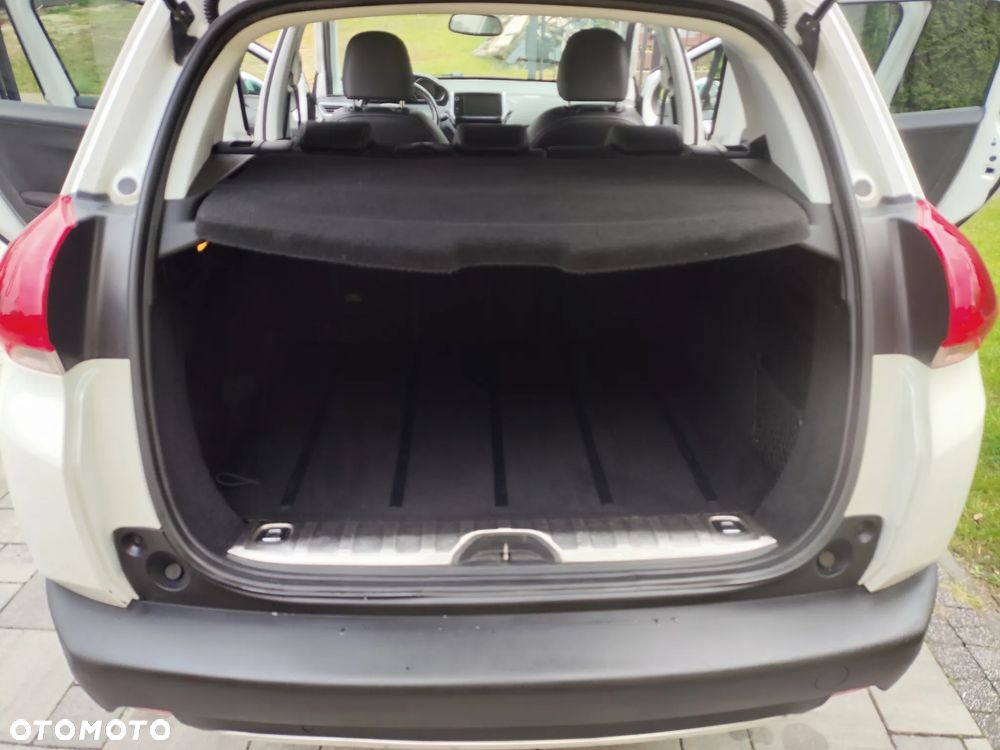 Peugeot 2008 - 16