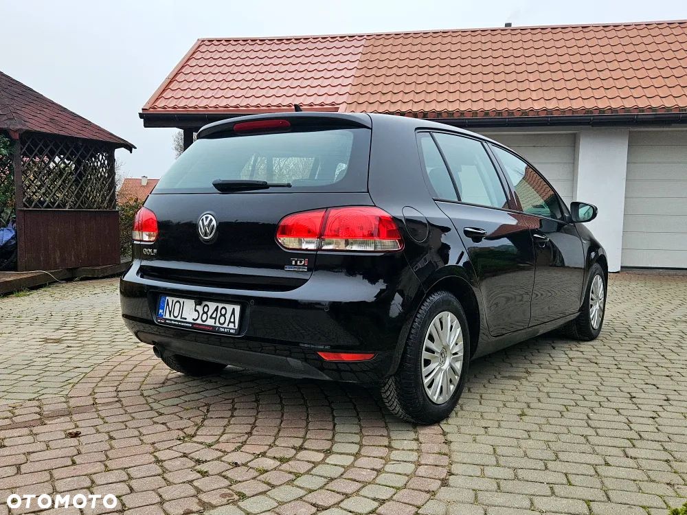 Volkswagen Golf 1.6 TDI DPF BlueMotion Technology MATCH - 4