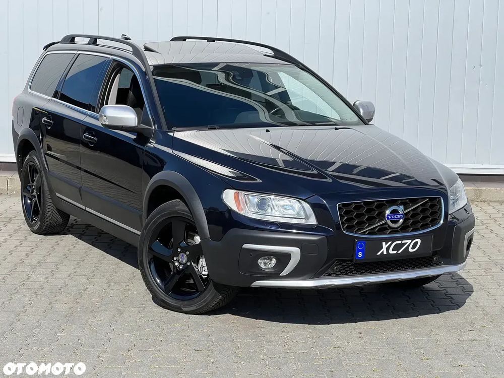 Volvo XC 70 - 8