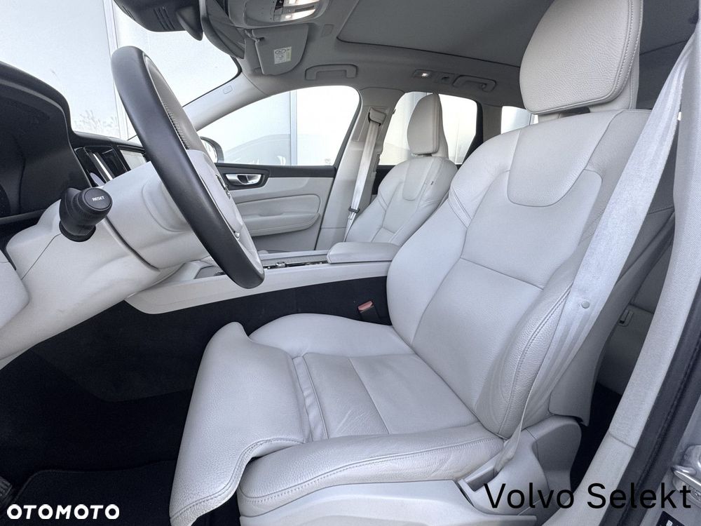 Volvo XC 60 - 28