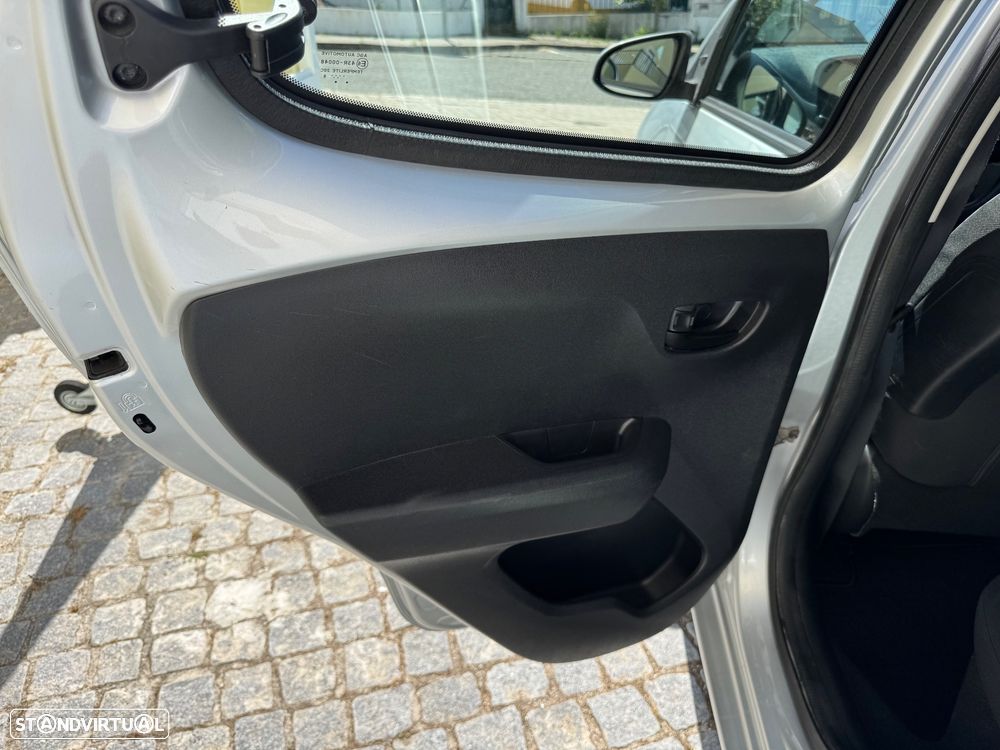 Peugeot 108 1.0 VTi Style - 34