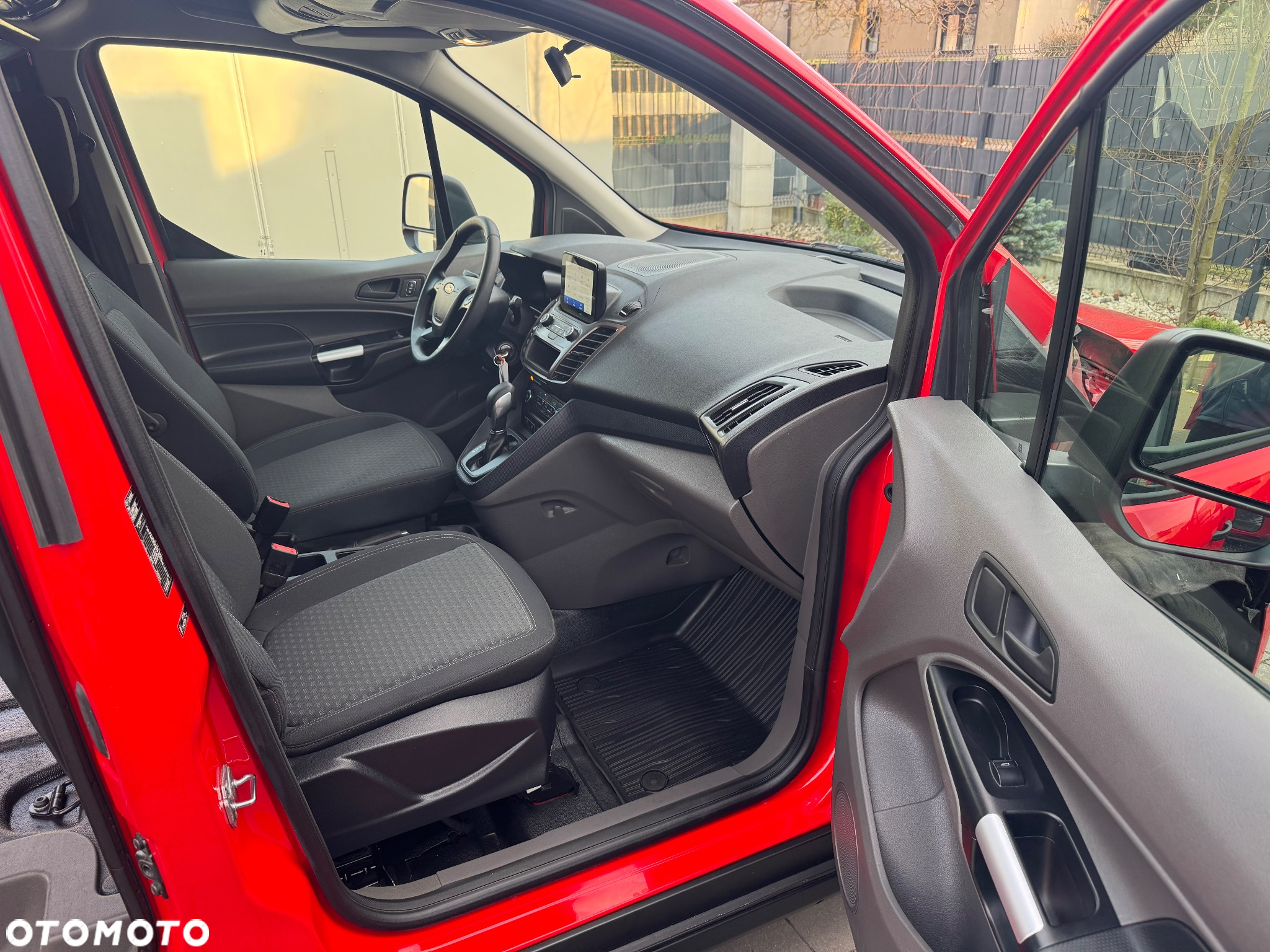 Ford TRANSIT CONNECT - 31
