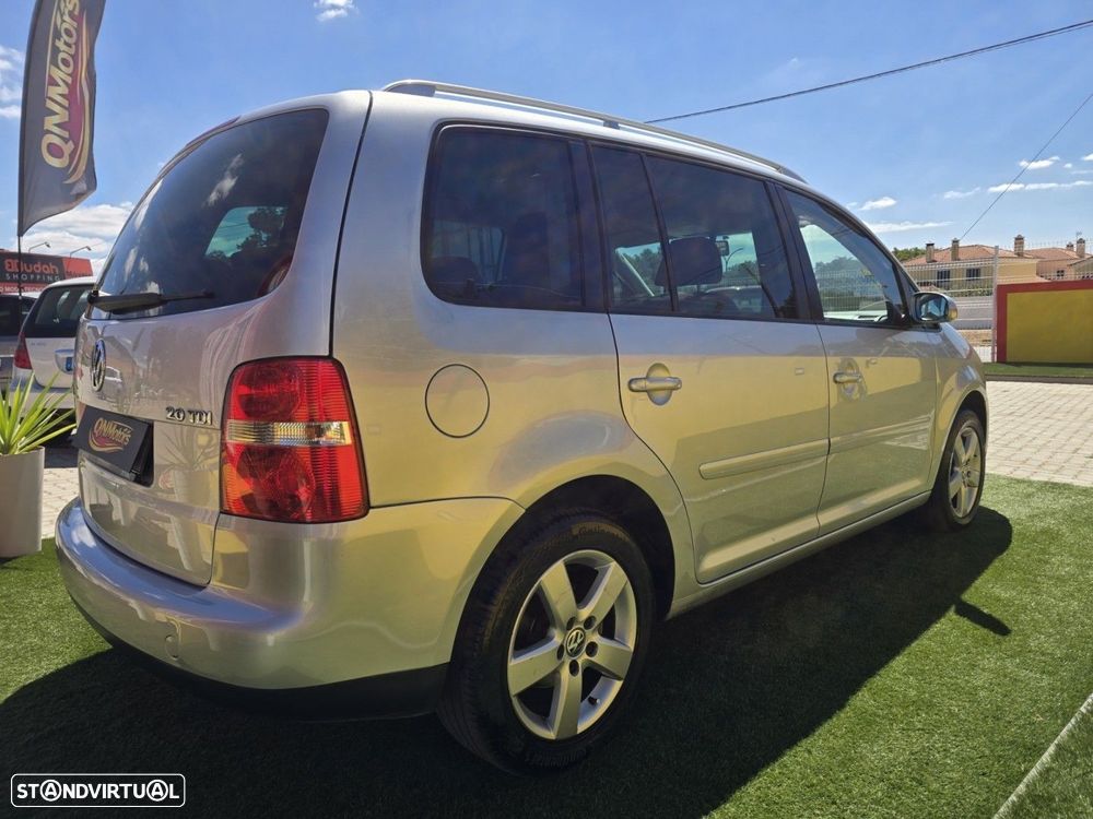 VW Touran 2.0 TDI Blue.Highline 7L - 5