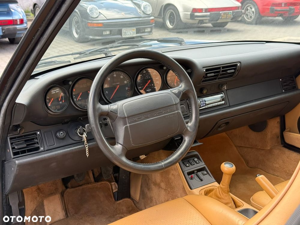 Porsche 911 - 18