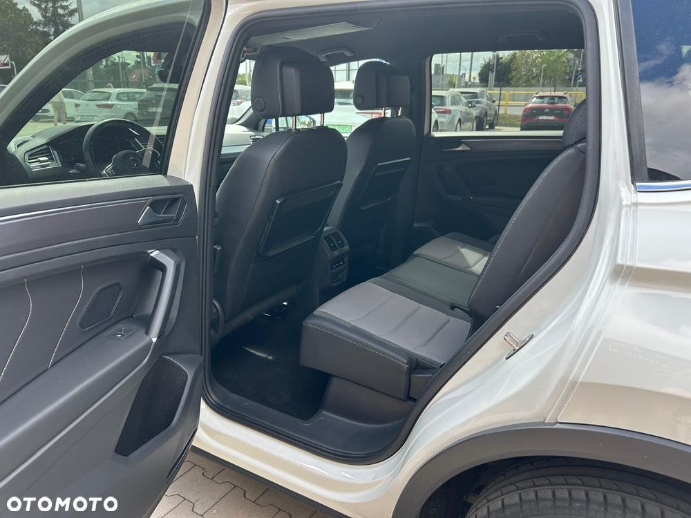 Volkswagen Tiguan 2.0 TDI SCR 4MOTION DSG Highline - 22