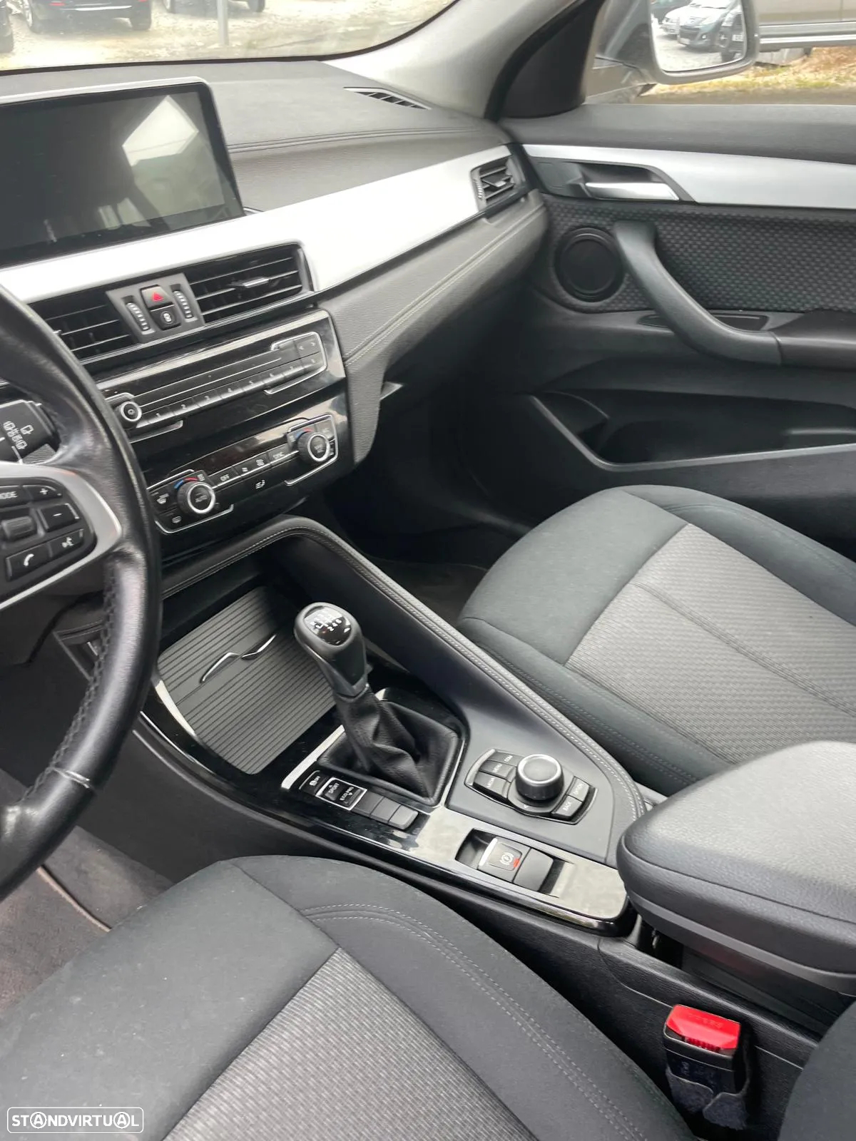 BMW X2 xDrive18d - 12