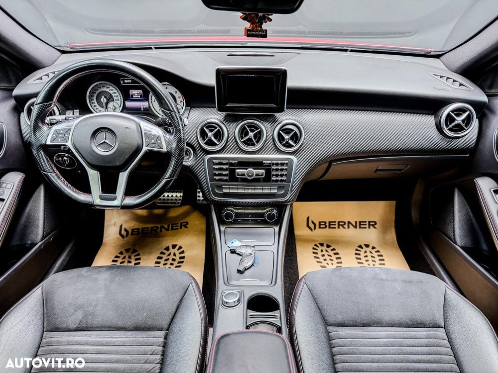 Mercedes-Benz A 200 d 7G-DCT AMG Line - 13