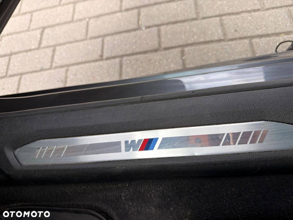 BMW Seria 2 218i - 7