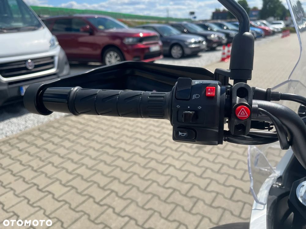 CFMoto 650 MT - 19
