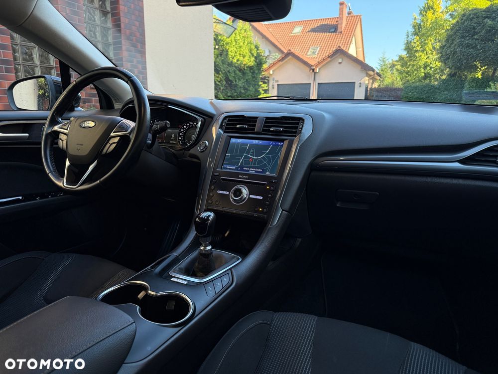 Ford Mondeo 2.0 EcoBlue Titanium - 17