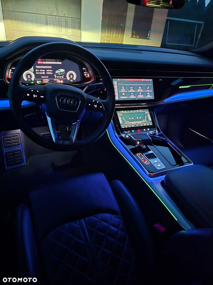 Audi Q8 - 23
