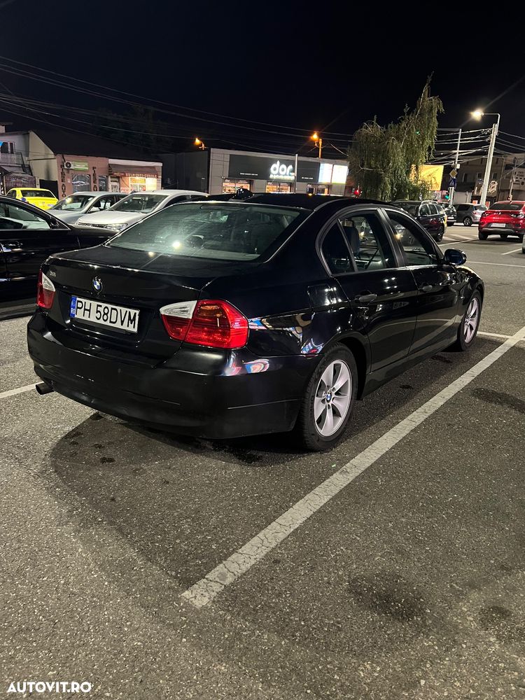 BMW Seria 3 318d - 7