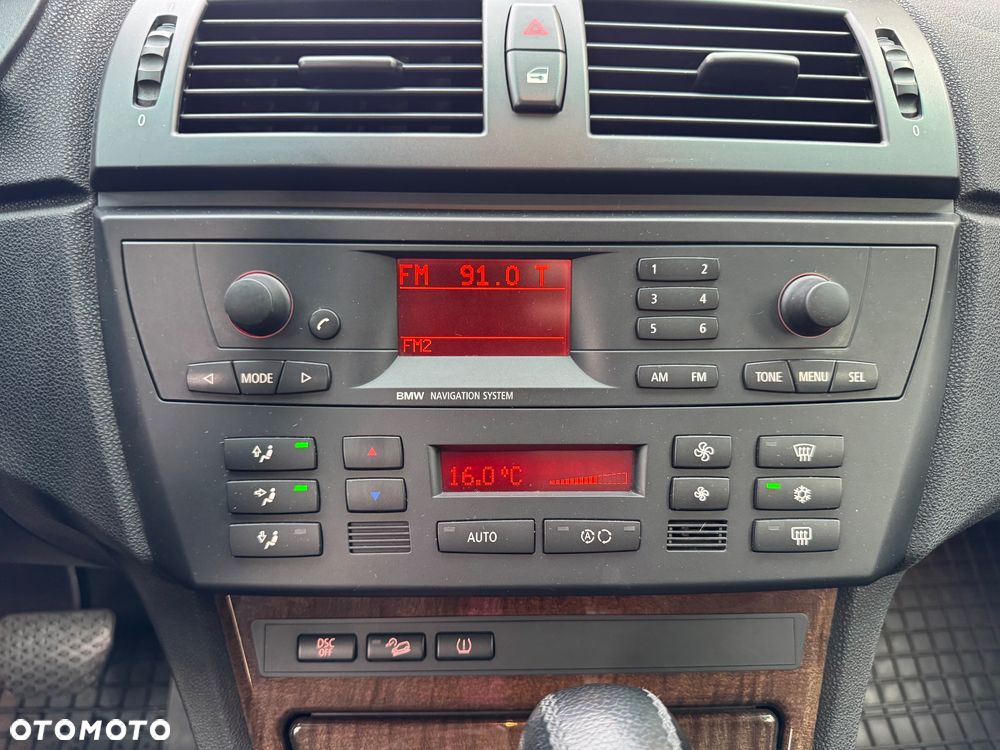 BMW X3 2.5i - 23
