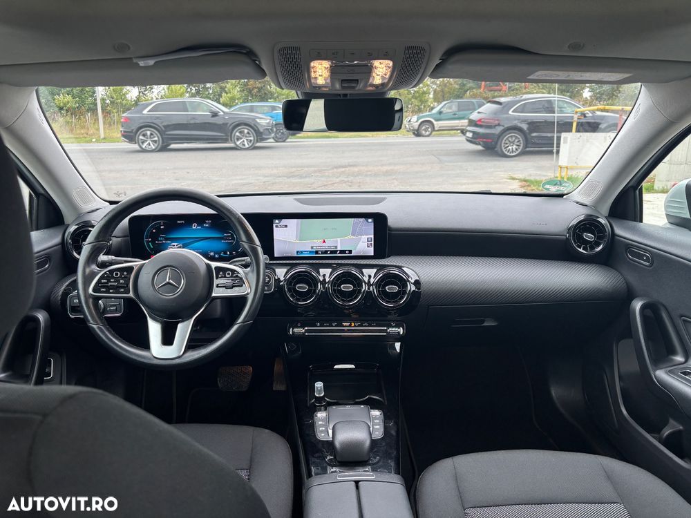 Mercedes-Benz A 180 d 8G-DCT Edition 2021 - 11