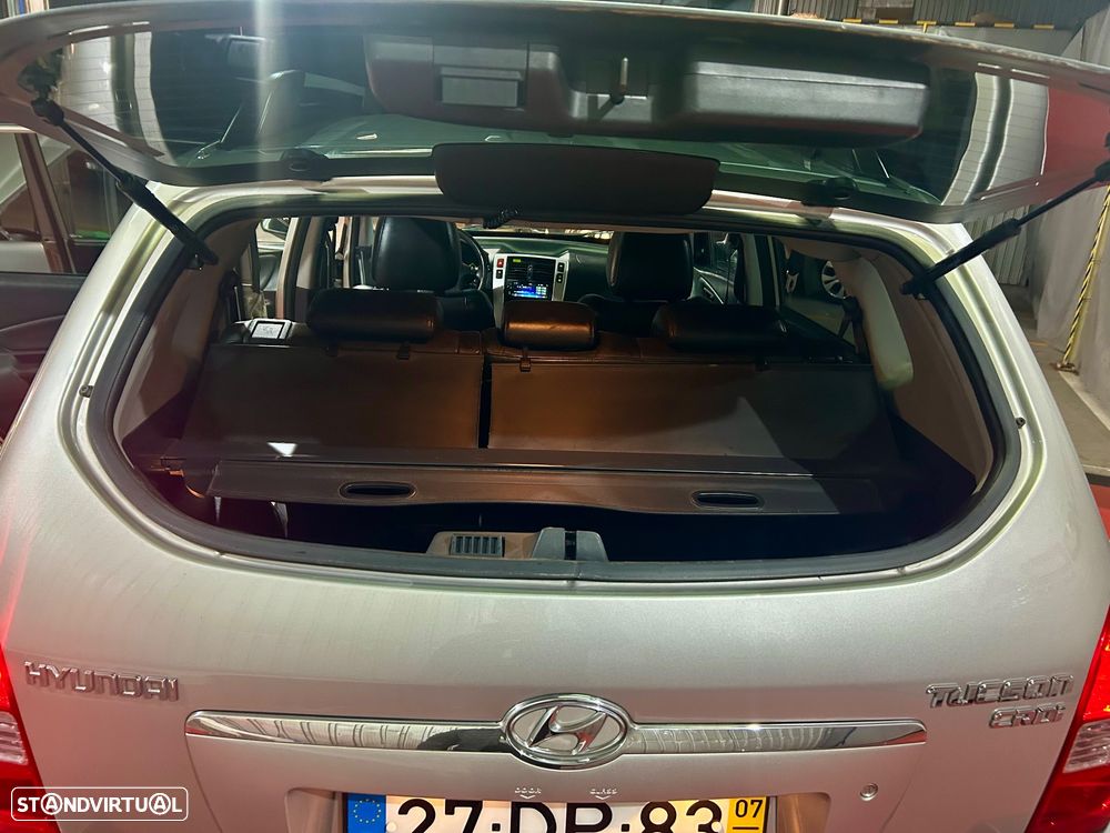 Hyundai Tucson 2.0 CRDi Style 4WD - 19
