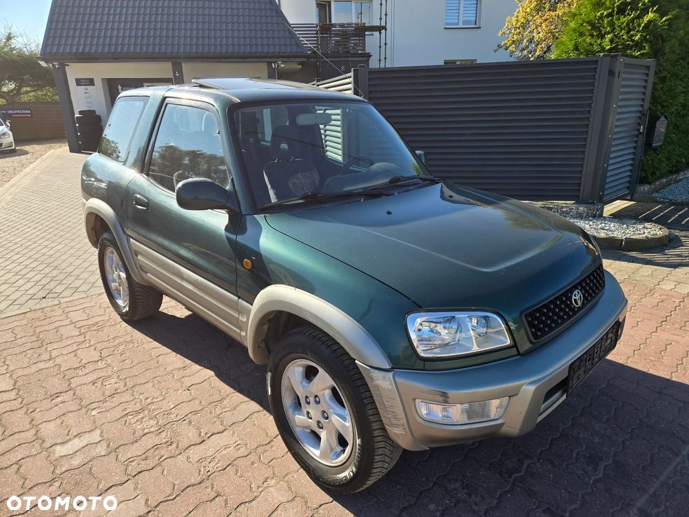 Toyota RAV4 2.0 - 4