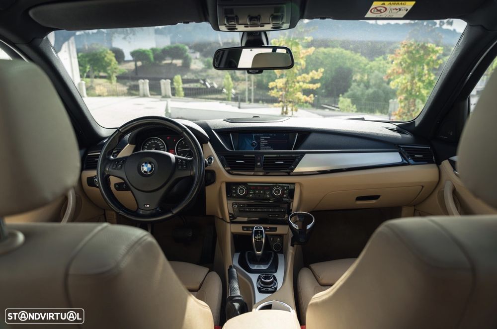 BMW X1 25 d xDrive Auto Pack M - 3